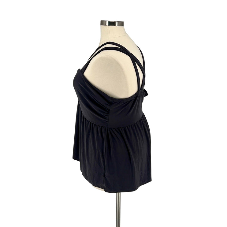 Torrid - Crisscross Tank (Size 6)